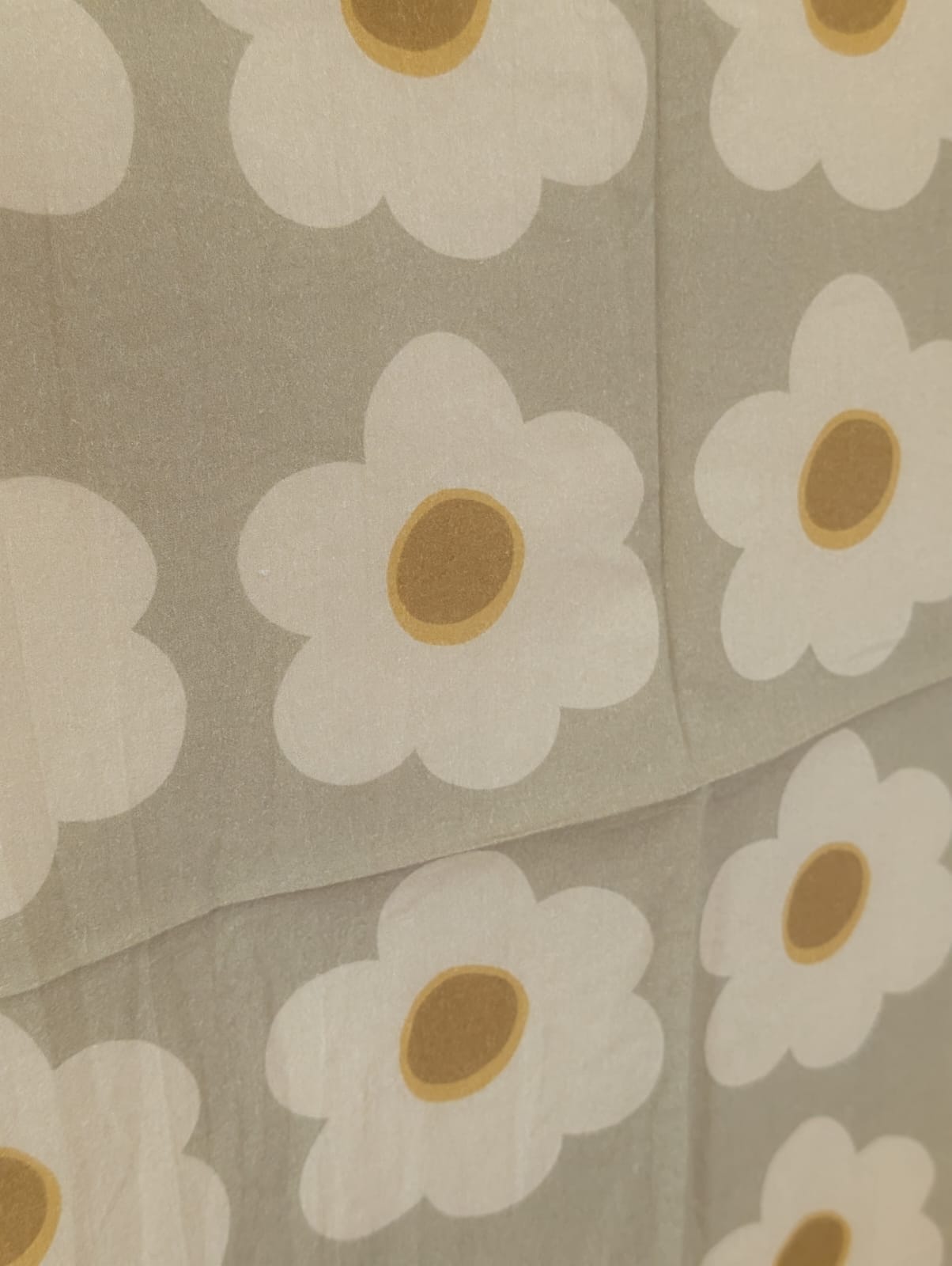 Seconds Item - Cotton Bandana Scarf 50cm Square, Giant Daisy Chartreuse By Kunst & Colore - Print Defect